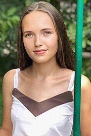 Yana Cherkasy 1027972