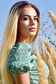 Angelina Kishinev 1087328