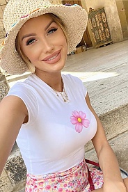 'ukrainian girls'