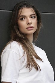 Diana Nikolaev 1737823