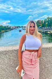 'russian women'
