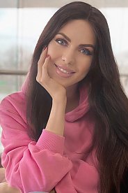 Natalia Kyiv 1890145