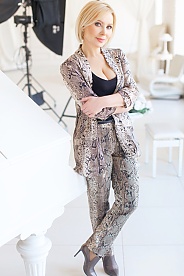 'russian woman'