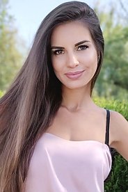 Yulia Kyiv 1902825