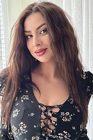 Oksana Kharkiv 1903578