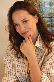 Iryna Kremenchug 1906895