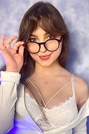 Krystyna Prague 1916561