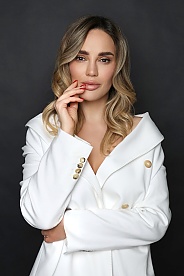'russian women'