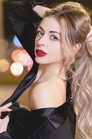 Alina Rome 1930058