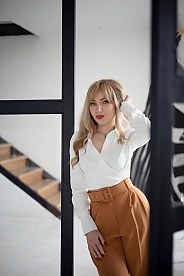 'russian woman'