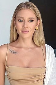 Maria Kyiv 1932689