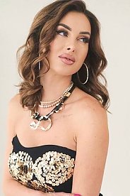Alina Madrid 1935079