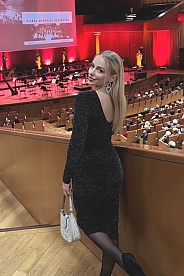 'russian women'
