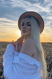 'russian women'