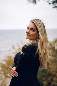 'russian women'