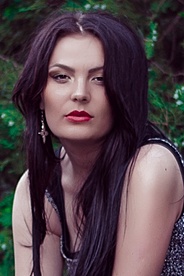 Elena Marhanets 236966