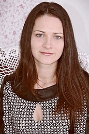 Anna Nikolaev 385579