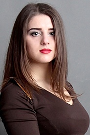 Yliya Nikolaev 393707