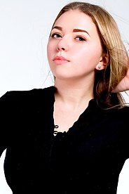 Elizavata Nikolaev 559945