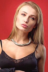 Olga Nikolaev 823722